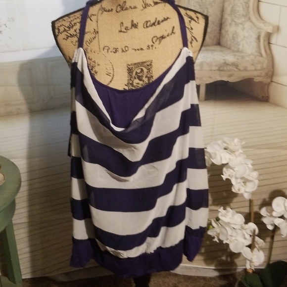 torrid Tops - NWT Torrid stripped tank top (size 1)